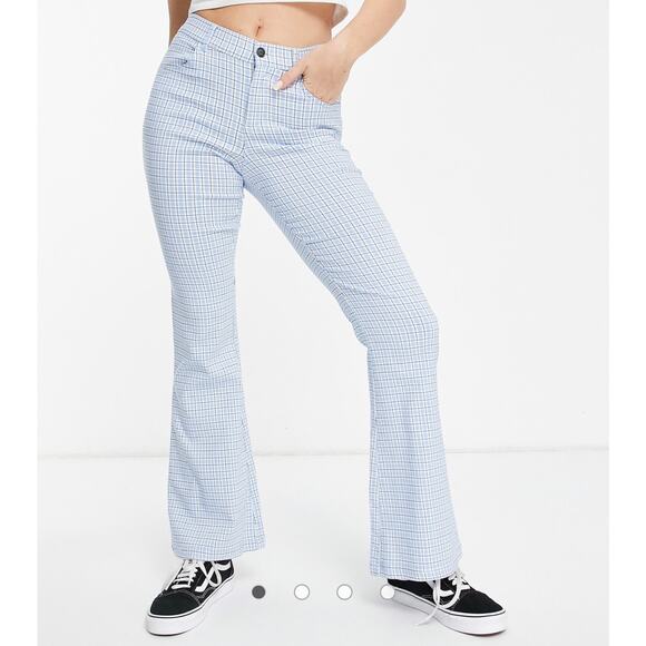 NWT Hollister size XL light blue plaid flare pants - Picture 2 of 6